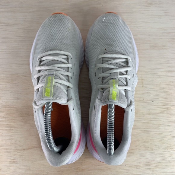 Nike Women's Revolution 5 BQ3207-007 White Running Shoes Sneakers Size 8 - Picture 6 of 9